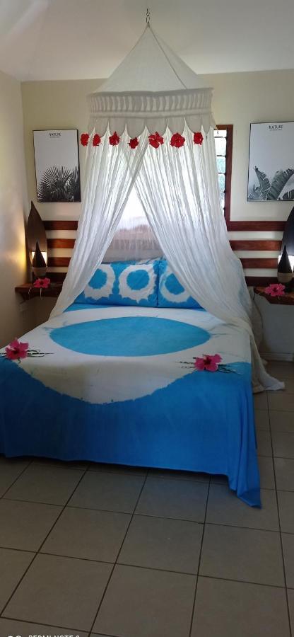 Blue Bay Resort Port Vila Exteriör bild