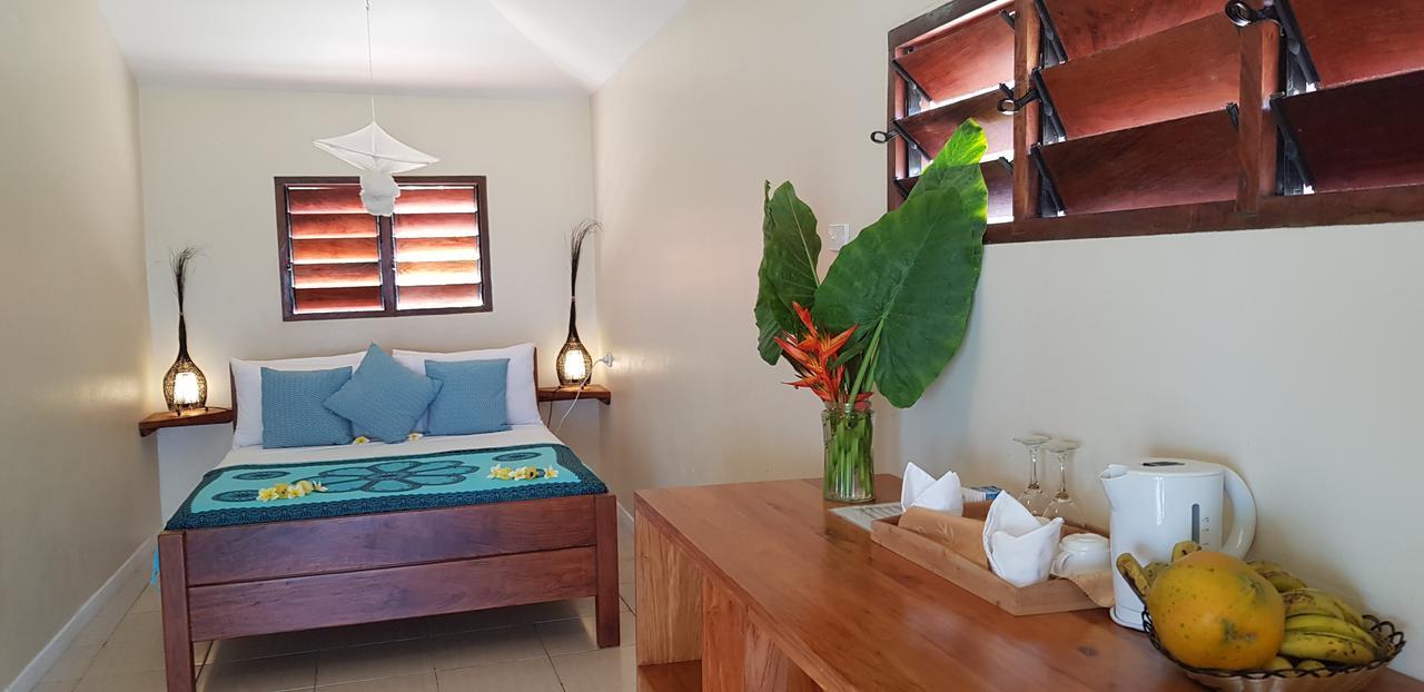 Blue Bay Resort Port Vila Exteriör bild