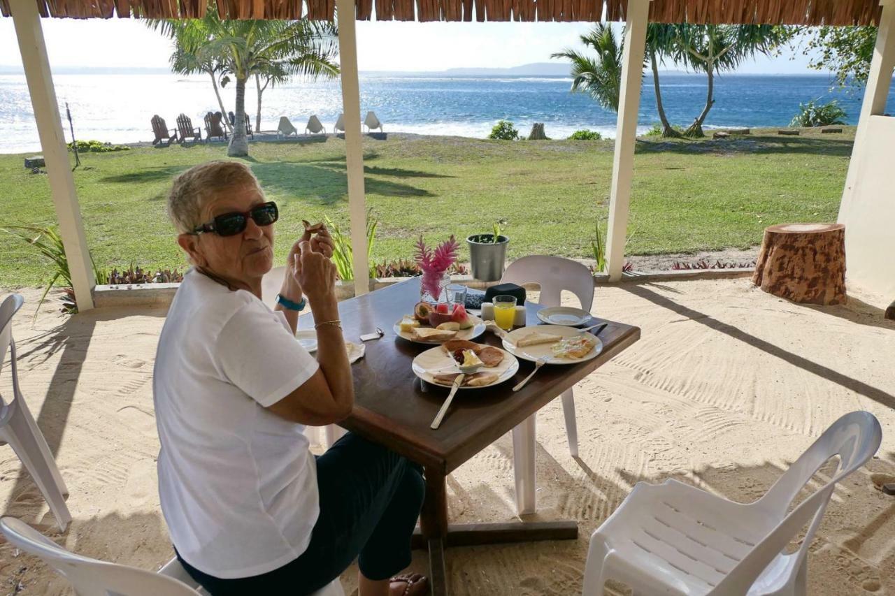 Blue Bay Resort Port Vila Exteriör bild